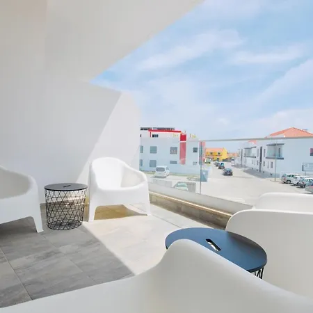 Διαμέρισμα Sandra - Ferrel, Sunny Balcony, Shared Pool Ferrel (Leiria)