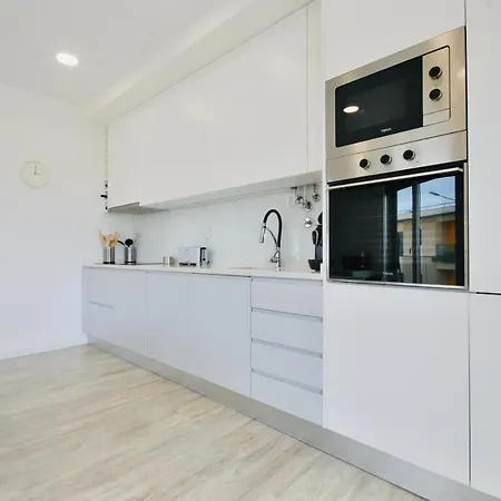 Διαμέρισμα Sandra - Ferrel, Sunny Balcony, Shared Pool Ferrel (Leiria)